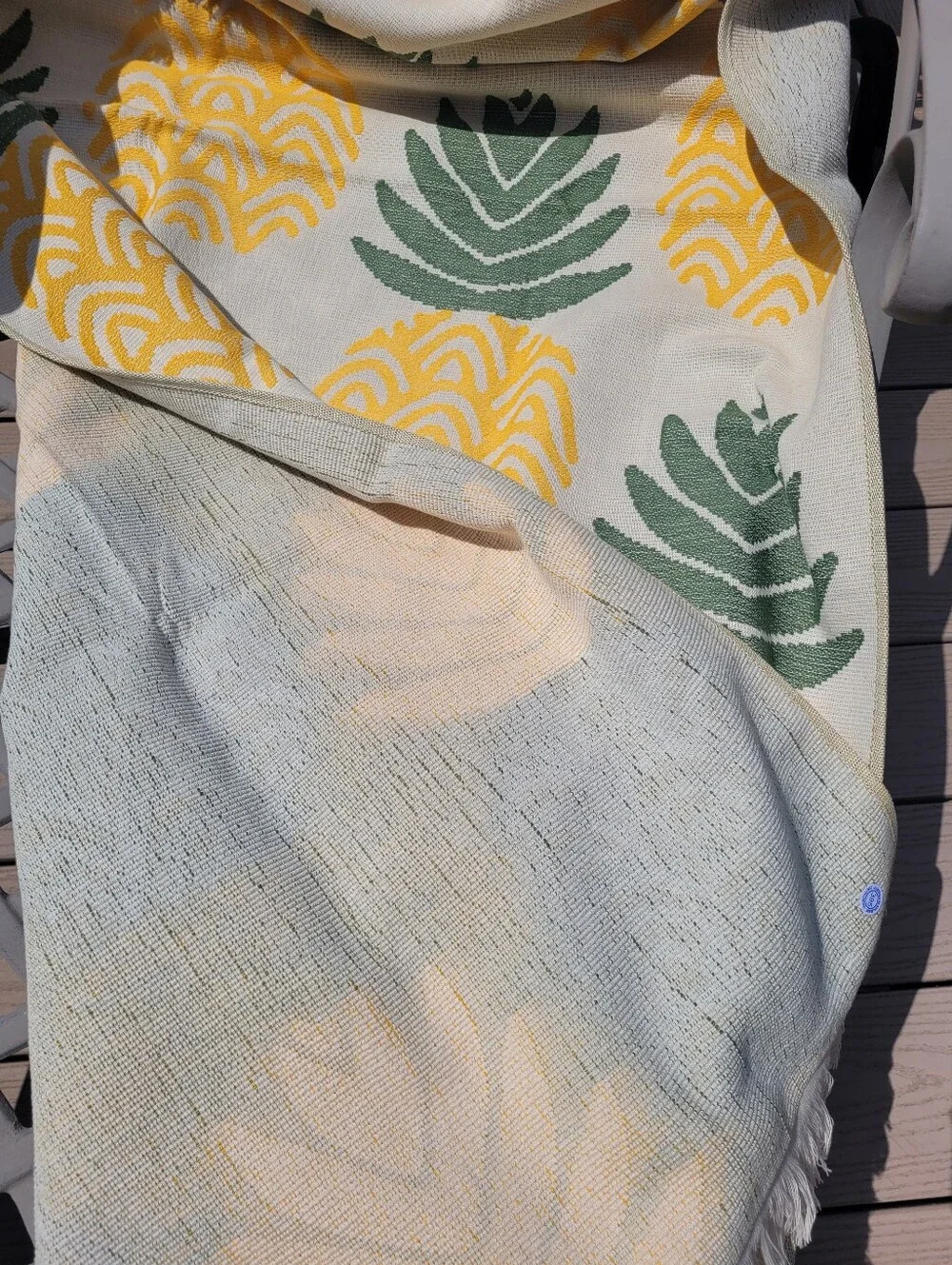 NEW Bianca Pineapple Print Fringed Beach Towel in Yellow & Green